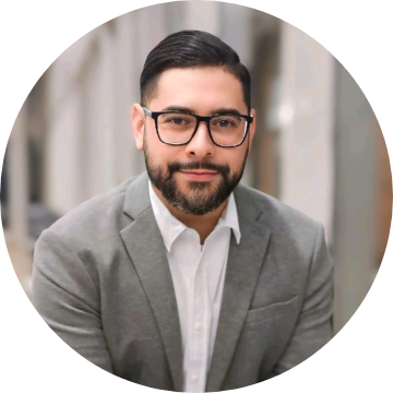 whatsapp image 2025 08 11 at 16.13.49 236d4483 circle crop